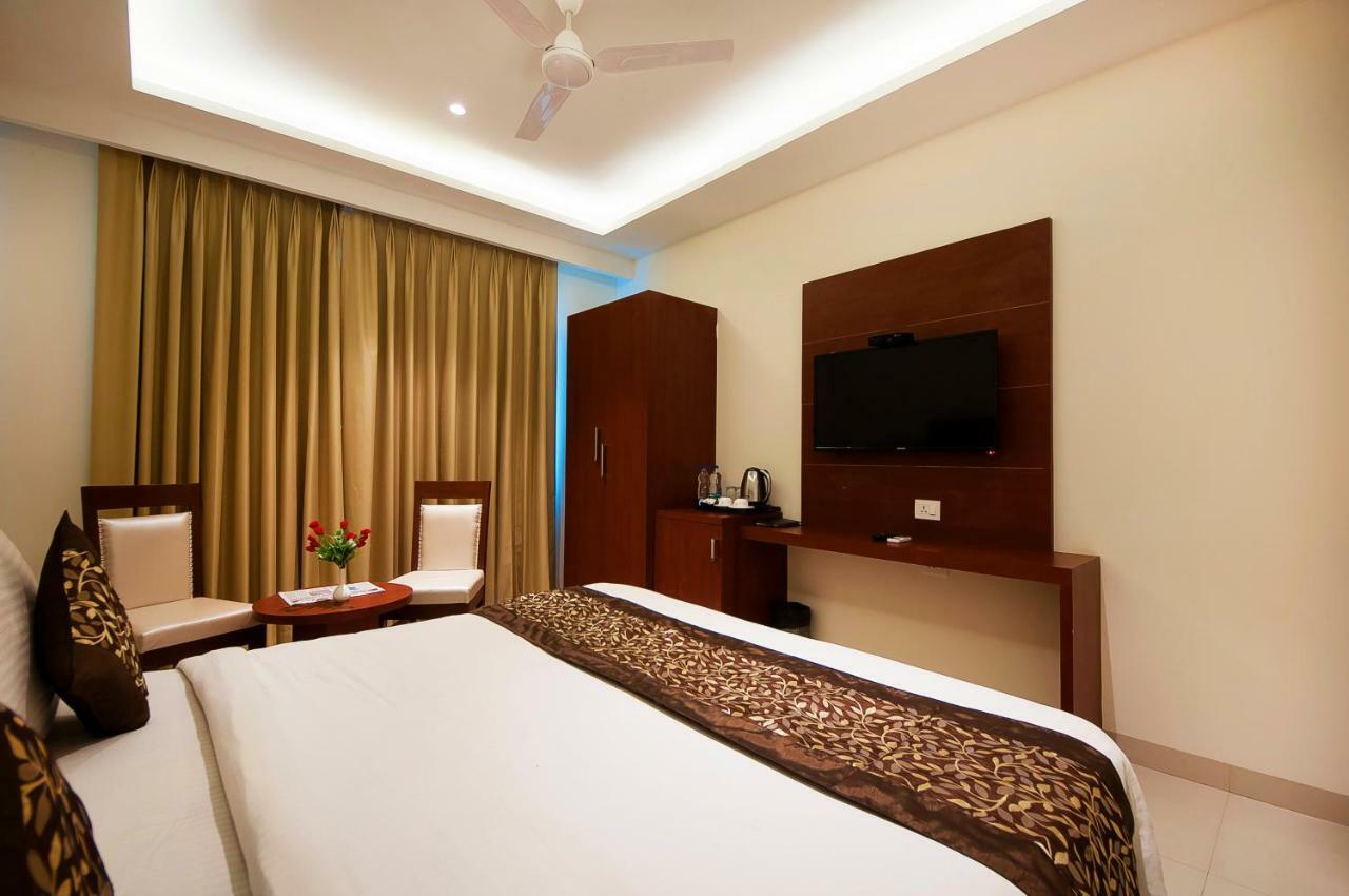 Hotel Z Suites- Delhi Igi Airport Nové Dillí Exteriér fotografie